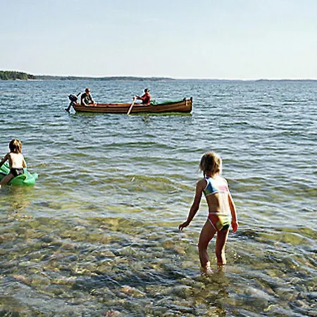 Holiday Marielund 2 *